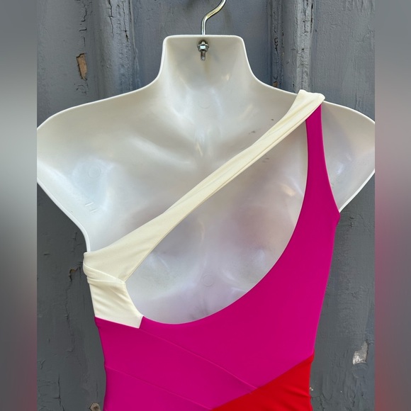 Summersalt Sidestroke One Piece swimsuit, BNWOT, size 2 - Picture 9 of 13